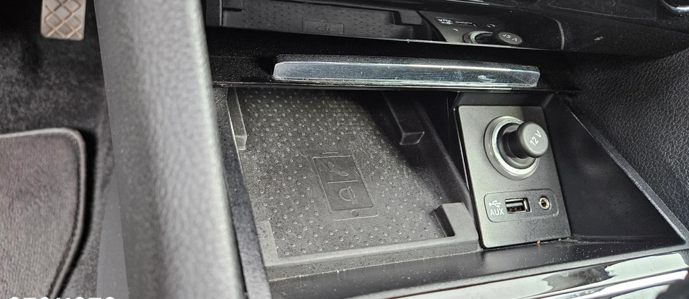 Skoda Superb cena 74904 przebieg: 211353, rok produkcji 2017 z Zawiercie małe 379